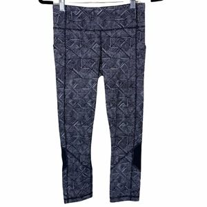 Lululemon Pace Rival Crop in n Formation Alpine White Black (22") sz 4